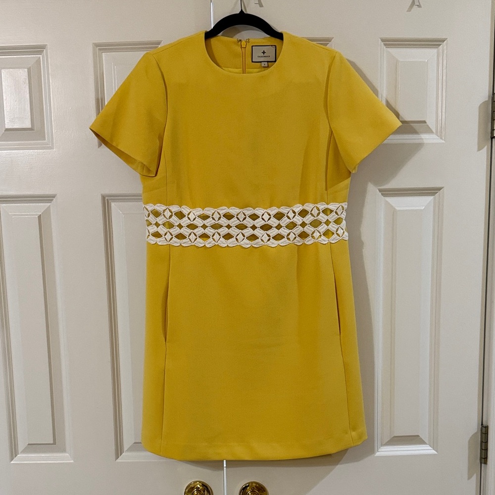 Tuckernuck Canary Mod Camelot shift dress
